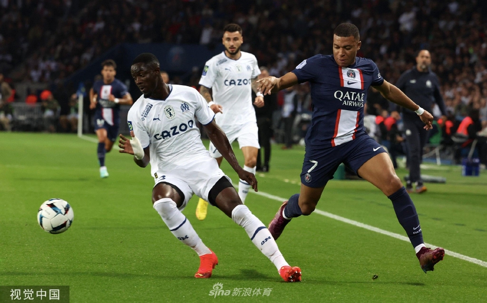 法网战况：巴黎圣日耳曼防线稳固，洛杉矶湖人进攻受阻，郭艾伦成最佳(巴黎圣日耳曼vs埃因霍温10月23日战绩)