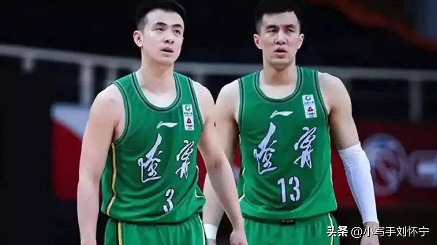 法网战况：巴黎圣日耳曼防线稳固，洛杉矶湖人进攻受阻，郭艾伦成最佳(巴黎圣日耳曼vs埃因霍温10月23日战绩)