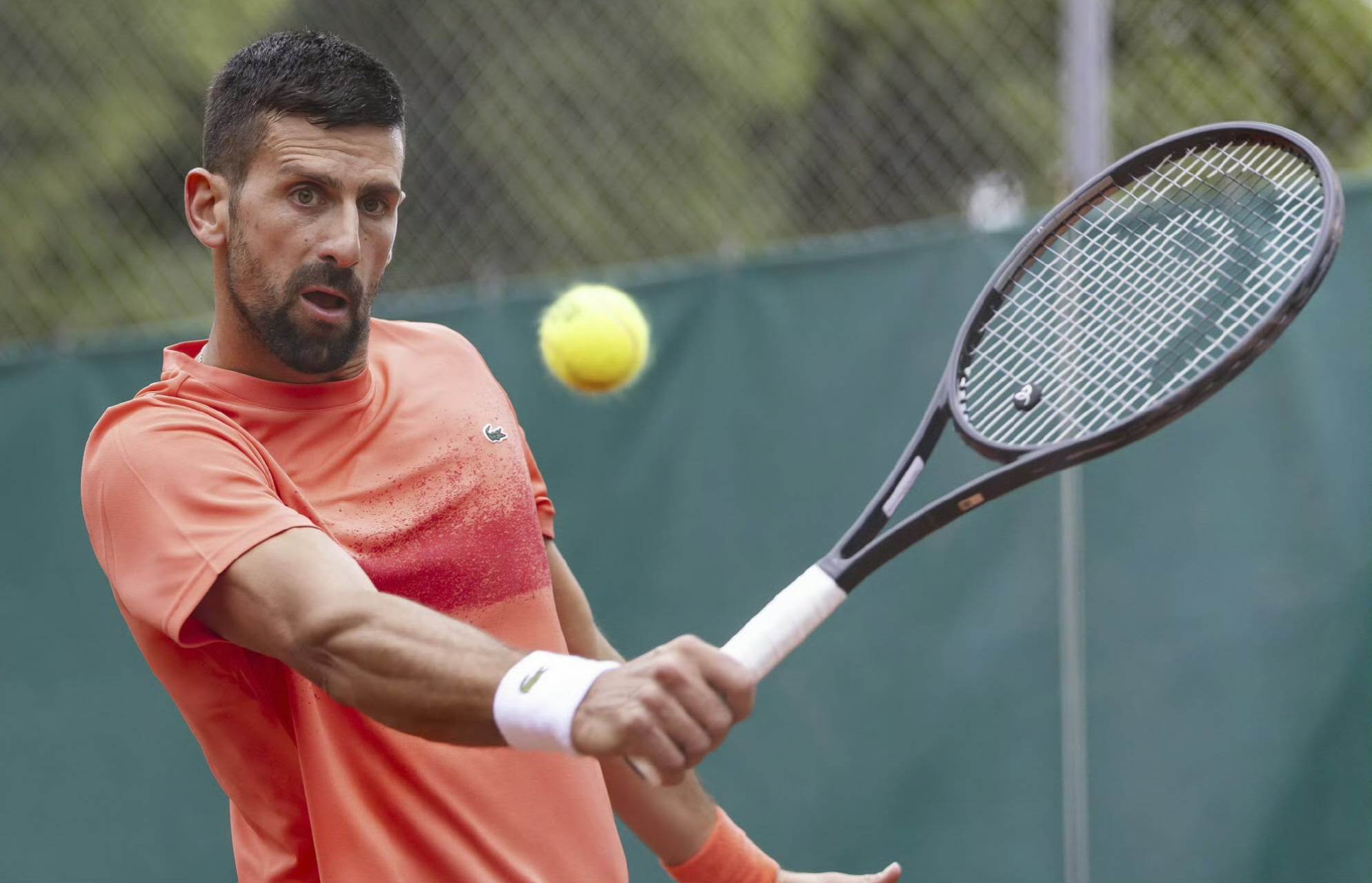 钻石联赛战况：金州勇士防线稳固，费城76人进攻受阻，德约科维奇成最佳的简单介绍