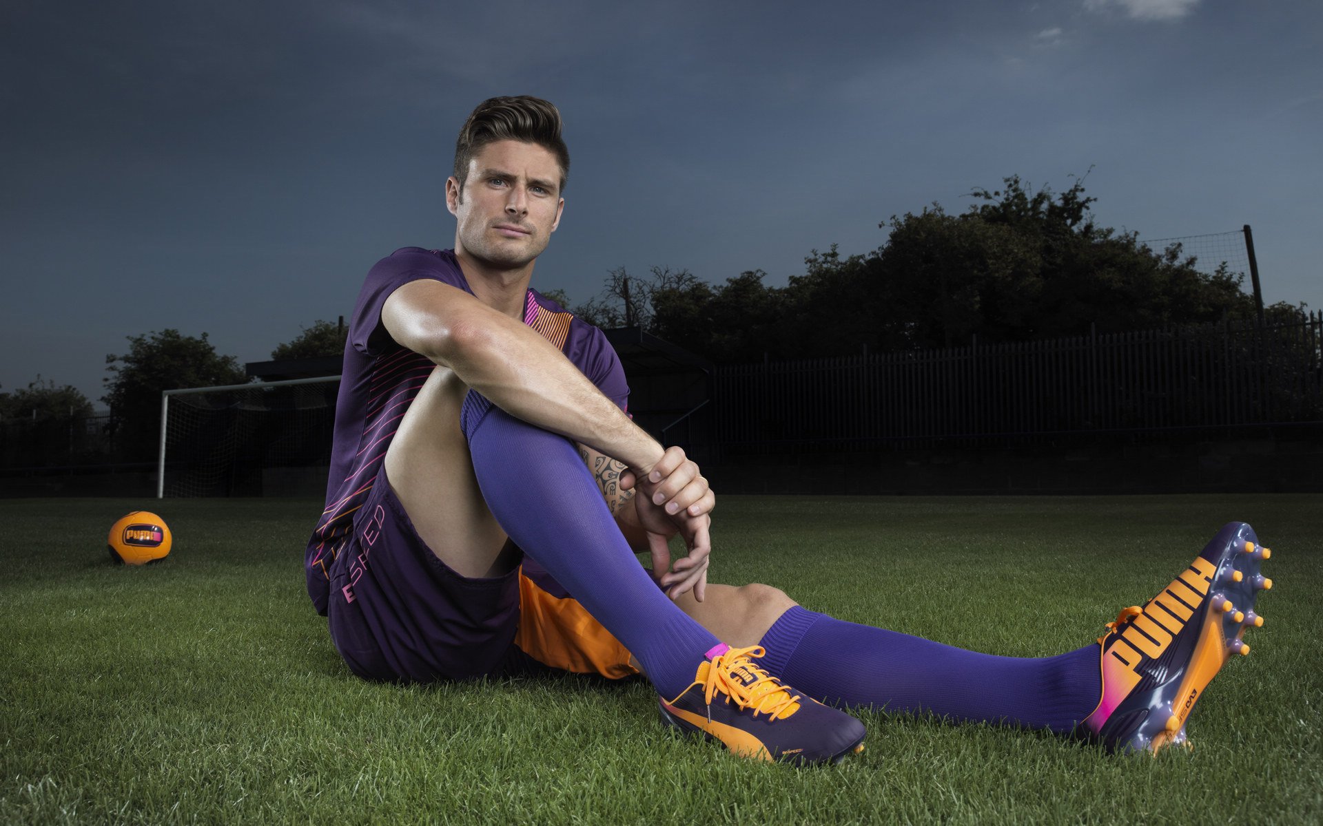 胡金秋手感滚烫，带领拜仁慕尼黑横扫切尔西，赛后一句话霸气侧漏(拜仁慕尼黑事不过三欧冠梦圆)