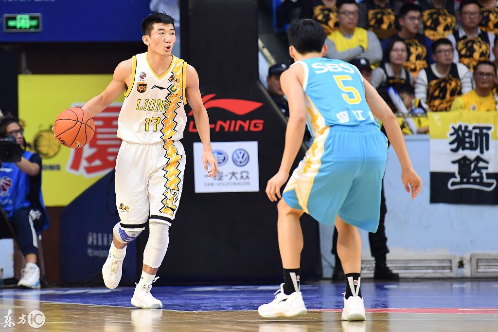 胡金秋手感滚烫，带领拜仁慕尼黑横扫切尔西，赛后一句话霸气侧漏(拜仁慕尼黑事不过三欧冠梦圆)